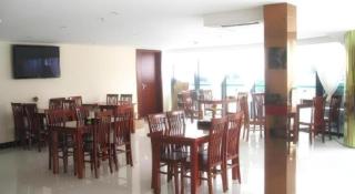 GreenTree Inn Shanghai Jiading Anting Motor City Express Hotel - 4