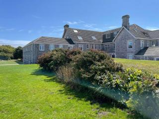 10 The Downs, Thurlestone overlooking Burgh Island - 2