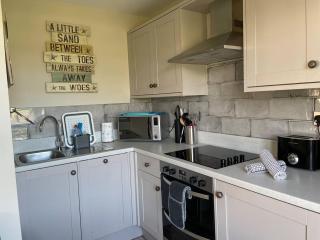 10 The Downs, Thurlestone overlooking Burgh Island - 5