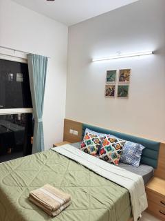 Corporate stay -2 BHK -TV -Wi-fi - 4
