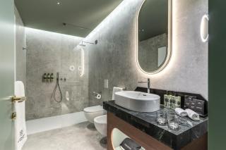 Palazzo San Gottardo Lake Como, a Radisson Collection Hotel - 8