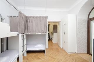 16 Garden Hostel - 7