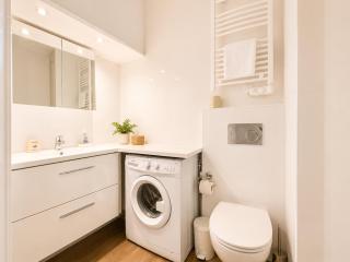 Charming and Cozy 1 bedroom Close to Monaco - 1