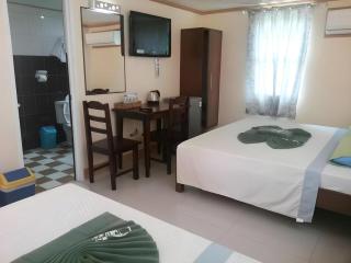 Raymen Beach Resort - 3