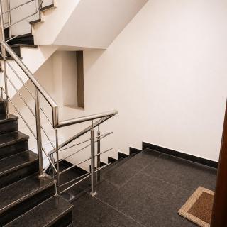 Cozy 2BHK Homestay - Orchid Apartment - 9