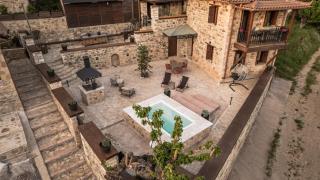 La Villa de Madeleine - Stone Villa with outdoor hot tub in Arcadia, Peloponnese - 4