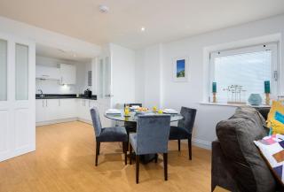 9 Bredon Court in Fistral, Newquay - 3