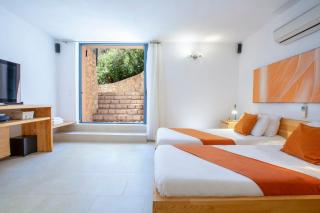 Villa Amoudia - Luxury Villa right on the beach with Private Pool - 1