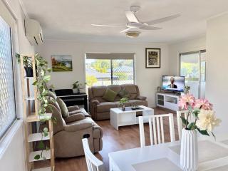 Welcome to Your Leafy Retreat in Graceville - 7