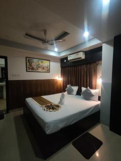 Hotel Puhor Pine Inn - 3