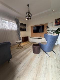 Max Solis 2 Bedroom Apartment Lekki Phase 1 - 7