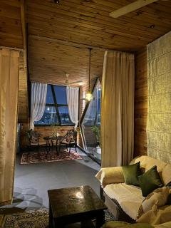 Lubana vip road rooms - 7
