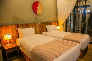 Zondela House - 2