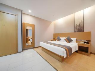 GreenTree Inn Huzhou Zhili Fortune Plaza Wuxing Avenue Express Hotel - 1