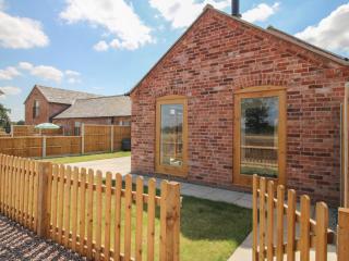 Chestnut Barn - 8
