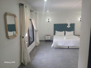 Kaps Villa and Lodge - 5