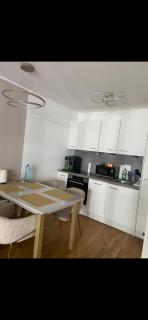 Moderne Wohnung in der Toplage inkl. Garage - Vienna - 6