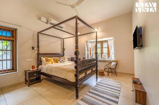 StayVista at Neelambari Villa with BBQ & Bonfire - 3