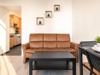 Cozy 1BR Apartment near U6 Schöpfwerk - 8