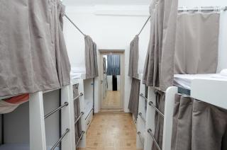 Garden Hostel 16 - 4