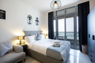 Bloomfields Studio in Julphar Residence - 0