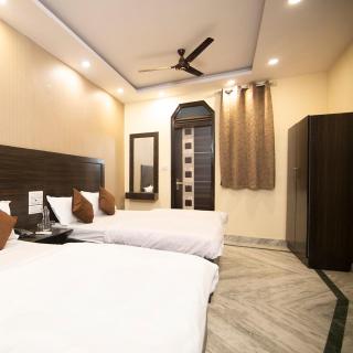 Hotel Siddharth A Boutique Guest House - 9