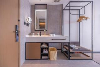 Atour Hotel Nanjing Jiangning University Town Hushan Road - 1
