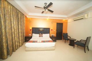 The Royal Mirage - 8