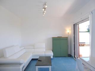 725 - Appartamento trilocale al primo piano A MARCELLI nuovo - BELLISSIMA VISTA MARE - A SOLI 200 MT DALLA SPIAGGIA - CLIMATIZZATO SPIAGGIA E NAVETTA INCLUSE AL WHITE BEACH CLUB - 4
