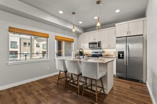 3BR Townhouse in the heart of Draper Utah - 6