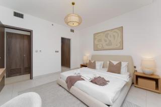 Luxury 1BR in District One with Lagoon Views - 7