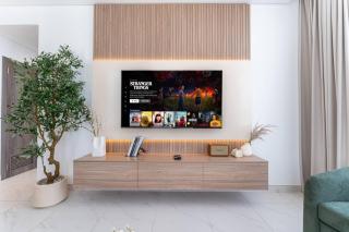 Luxury 1BR in District One with Lagoon Views - 2