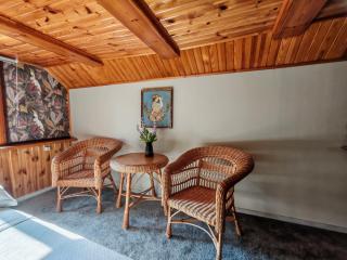 Charming Private Floor with Garden Views & Coffee - 7