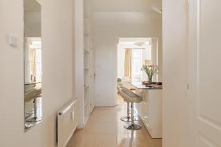 Prague Castle Old Town Walk Elegant 2BR Apt - 3