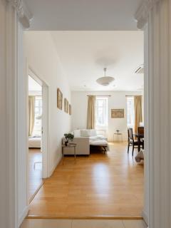Prague Castle Old Town Walk Elegant 2BR Apt - 0