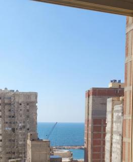Enjoy a premium stay just 3 minutes away from the sea - 8