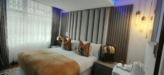 Beyond Borders Guest House - 9