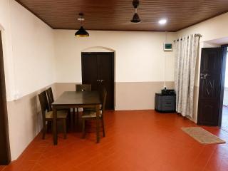 Lumac Guest House 2BHK heritage home in Kankanady - 8