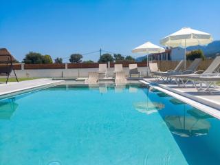Villa La Bella Sofia with private pool by DadoVillas - Roda - 6