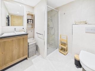 Appartement Duplex aux Gets - Confort Moderne pour 6 pers., Proche Remontées Mécaniques et Village - FR-1-623-131 - 3