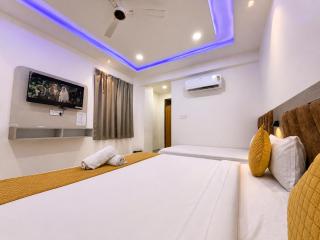 Hotel Shanti Residency Vrindavan - 9