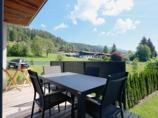 Stunning mountain views sauna walk to ski lift - 9