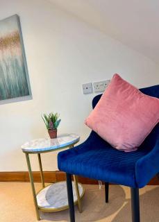 Premium 2Beds Sleeps4 very short walk to the Beach with Free Parking - 9