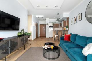 Przytulny Jasny Apartament z Balkonem oraz Parkingiem by Noclegi Renters - 2