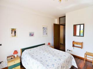 Spacious Apartment in Luino for 5 - 8