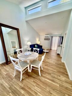 VILLA 3 walk to Beach, Pool, Daily Rentals - 0