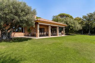 Mediterranean Sea & Golf Paradise - 2