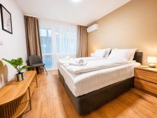 VESTA Blue - Modern Apartment with Free Parking in Veliko Tarnovo - 1