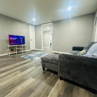 Bluebird Bungalow - 0