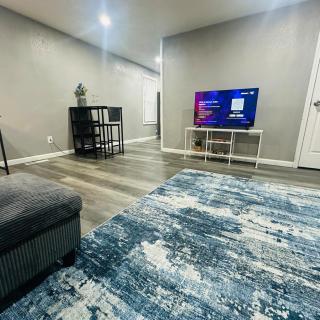 Bluebird Bungalow - 5